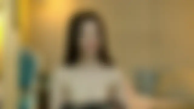 EllieWest Webcam show