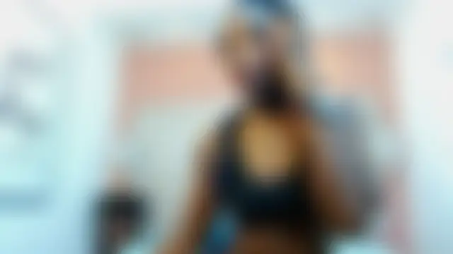Show modela AlexandraCambell na web-kameri