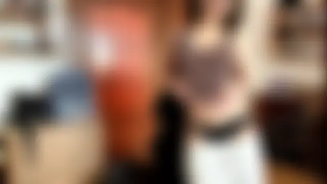 PillowPeachX: διαδικτυακό σόου στην κάμερα