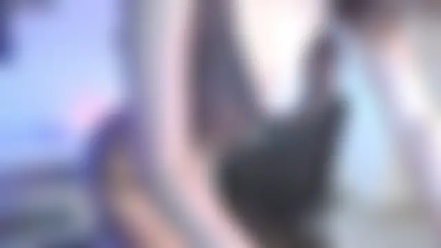 Show modela VeliaSai na web-kameri