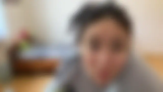 YourMiIa's Webcam Show