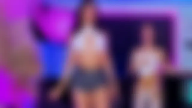 Queens_Wonders_Blondersのウェブカメラショー