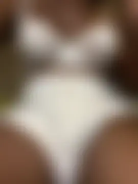 Pokazy przed kamerką – Sweets_Keylin18