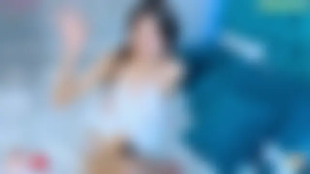 Little__Lunaa Show in webcam