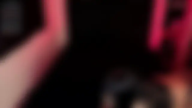 DarkAndTenderGirln Webbikameraesitys