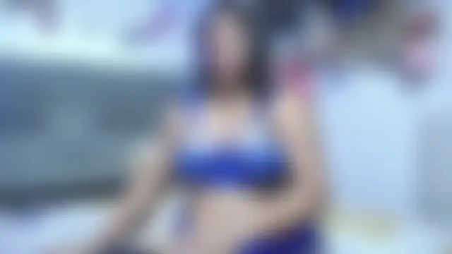 XXX chat uživo modela Sharloth_milf