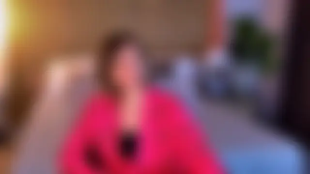 EmeraldGlow Webcam Show