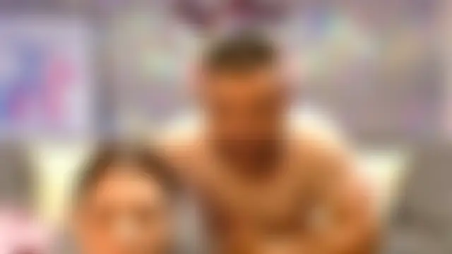 Chat soba uživo modela caraandcole
