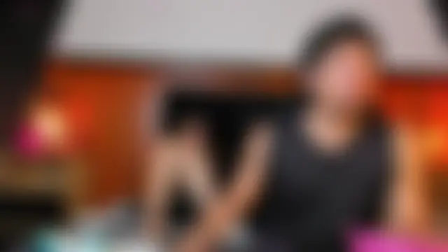 Show modela CuteButHarder na web-kameri