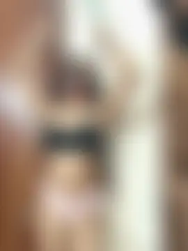 Queen_Priya_Thakur: διαδικτυακό σόου στην κάμερα