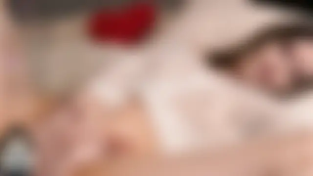 LoraDevon 在線直播表演
