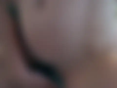 TheGirlWhoStandsUp Webcam show