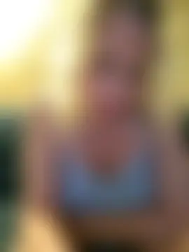 Pertunjukan Kamera Web Janahotty