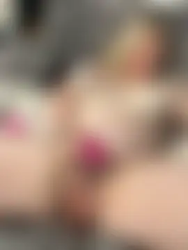 sweetkacibaby Show in webcam