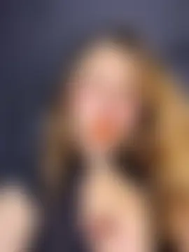 CharlotteUwU__ 网络视讯表演