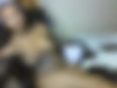 Chat +18 de Candii_wet_ ao vivo