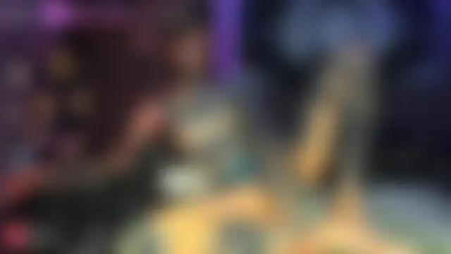 cleoo_jhonny – Naživo chatovacia miestnosť