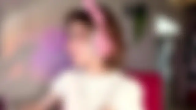 Show modela SlunkRear na web-kameri