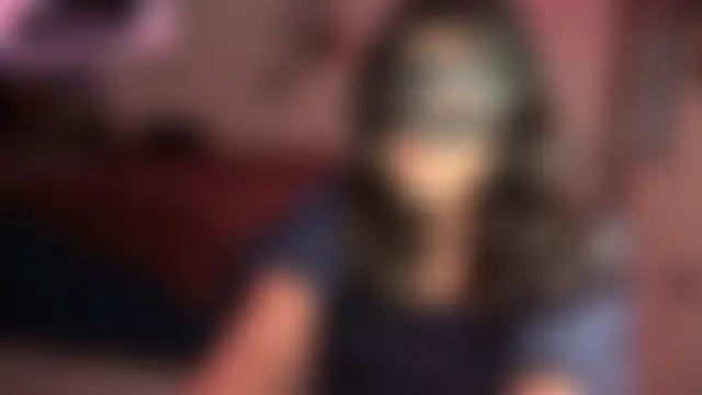 Pokazy przed kamerką – GirlNextDoor12