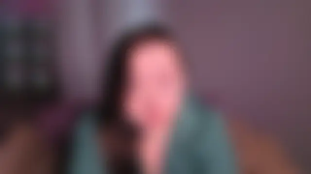 anna_olis: διαδικτυακό σόου στην κάμερα