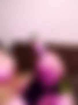 Soltanadubaiのウェブカメラショー