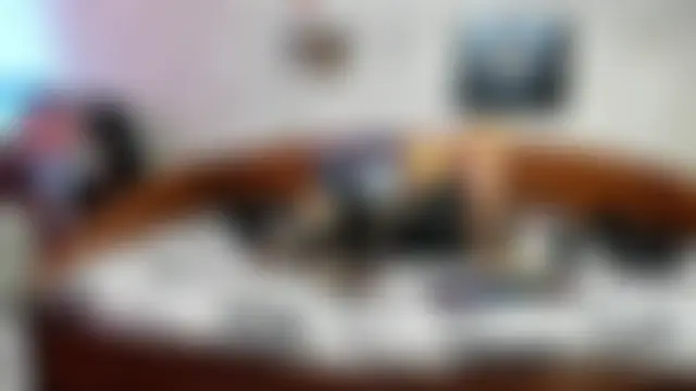 KagamiTayga: διαδικτυακό σόου στην κάμερα
