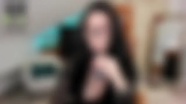 EmillyTaylor Adlı Modelin Canlı XXX Sohbeti