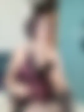 Phòng Chat Trực Tiếp IsisBlake