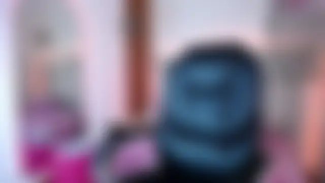 Phòng Chat Trực Tiếp Elizabeth_Evans1