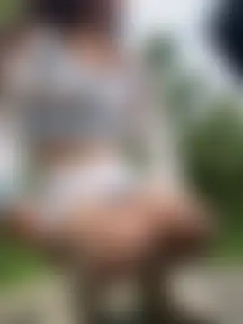 luna-sisi Show in webcam
