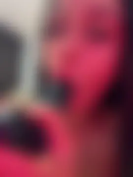 am_lee Show in webcam