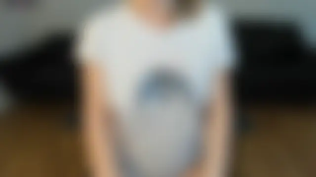 HornyNalia Show in webcam