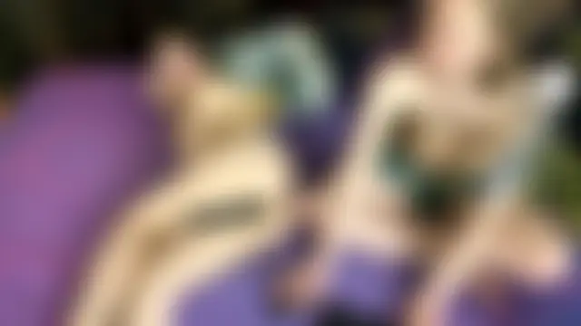 عرض كام Lucetta الجنسي المباشر