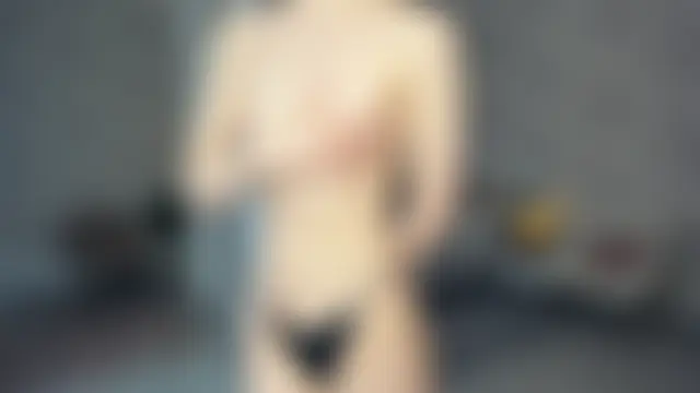 LianneBynon Pertunjukan Webcam