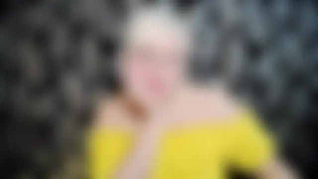 Olivia_playful Adlı Modelin Canlı XXX Sohbeti