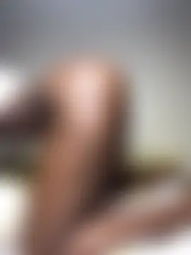 Hazel_slimthickk's Live Chat Room