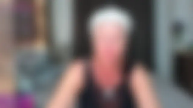 Pokazy przed kamerką – roxana_brooks