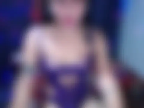 Seks show uživo modela BriannaCruz24 na kameri