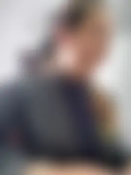 suzy-111 Show in webcam
