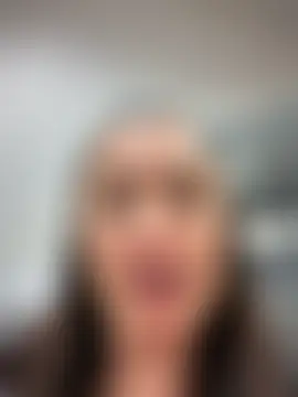 YourQueen18 Adlı Modelin Canlı XXX Sohbeti
