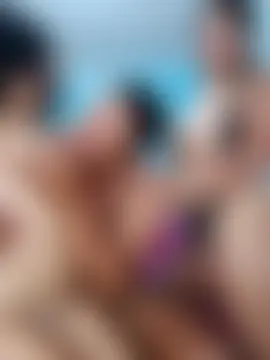 CurlyBitch's Webcam Show