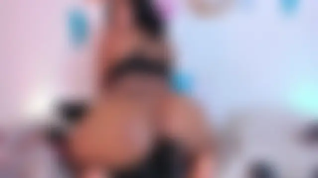 Tanissha_curly ওয়েবক্যাম শো