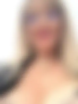 Katy__An Webbikameraesitys