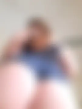 Estelle_Noirn Webbikameraesitys