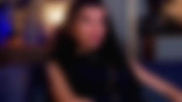 Chat +18 de EleniaDevons ao vivo