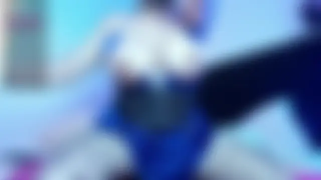 dolly_zoe লাইভ XXX চ্যাট