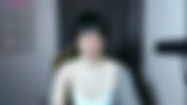 lin_lin_520_520's Webcam Show