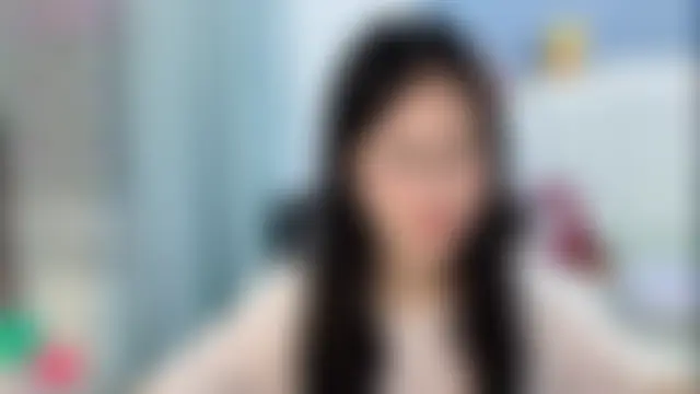 Luna-666 Pertunjukan Webcam
