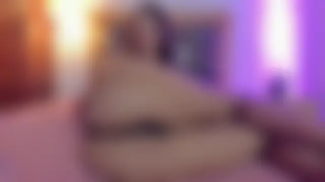 Zoe_sky1: διαδικτυακό σόου στην κάμερα