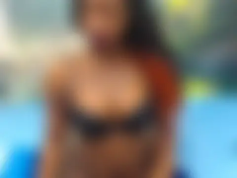 PetiteDiamondxxX webkamerás műsora